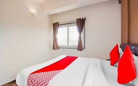Super Oyo Krishna Guest House Kolkata India